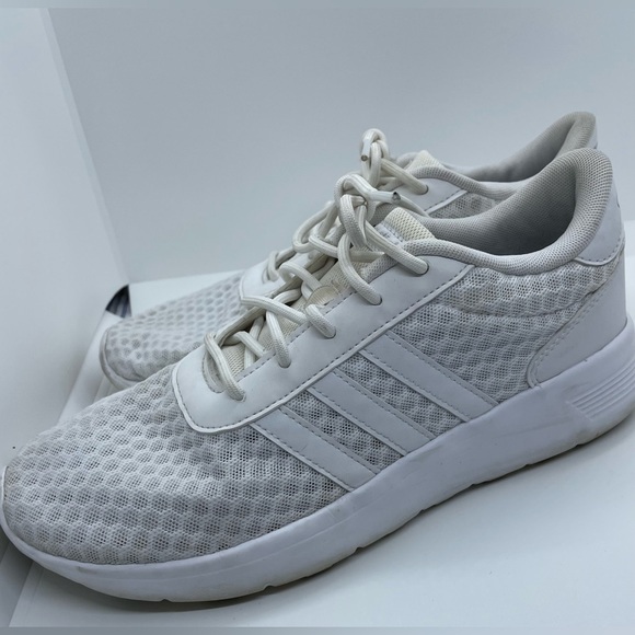 SOLD Adidas white running/athletic  shoes size 9 - Picture 3 of 11
